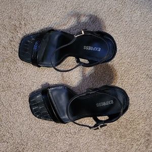 Express heels